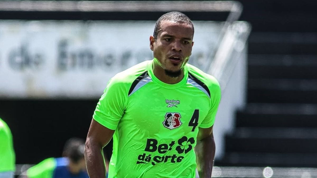 Silva e Thiago Ennes serão desfalques do Santa Cruz na partida contra o Maringá