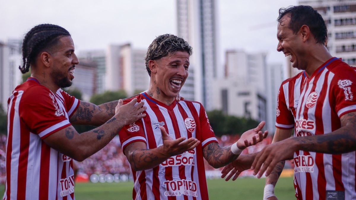 De olho no clássico contra o Sport, Náutico tem técnicos e seis atletas pendurados contra o Cuiabá