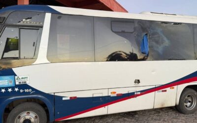Sport repudia ataque a ônibus de torcida após duelo contra o Fortaleza