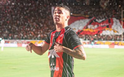 Vitória bate o Flamengo, reverte desvantagem e, com a força da torcida, vai às oitavas da Copa do Brasil