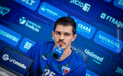 Atual goleiro titular do Fortaleza, Silvestre agradece Carpini por confiança e elogia treinador