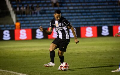 Alex Silva retorna ao Ceará para jogo contra o Vitória e Vina segue de fora