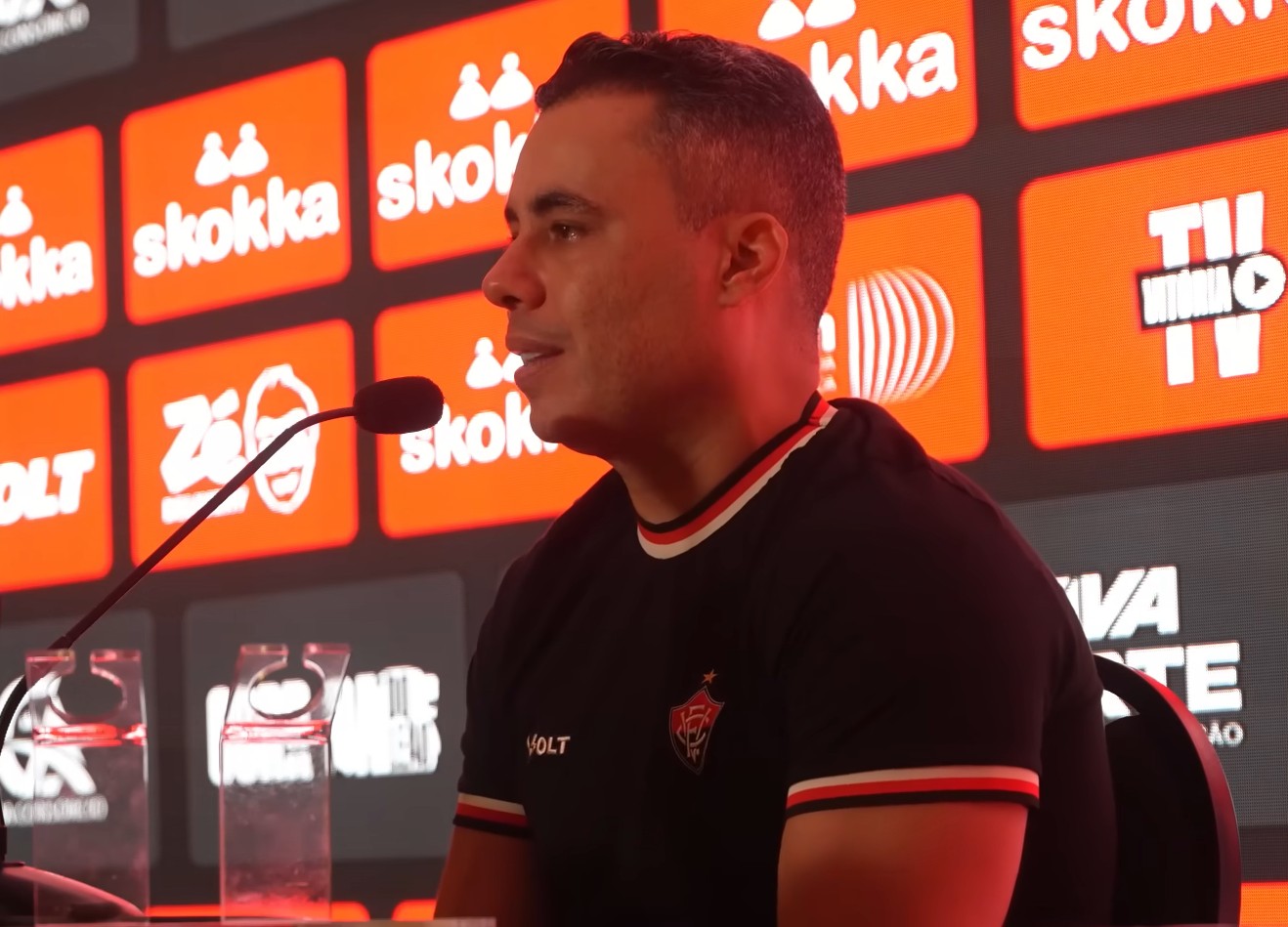 “Esse ano queremos um grande título”, diz Jair Ventura ao comemorar classificação do Vitória para a final da Copa do Nordeste