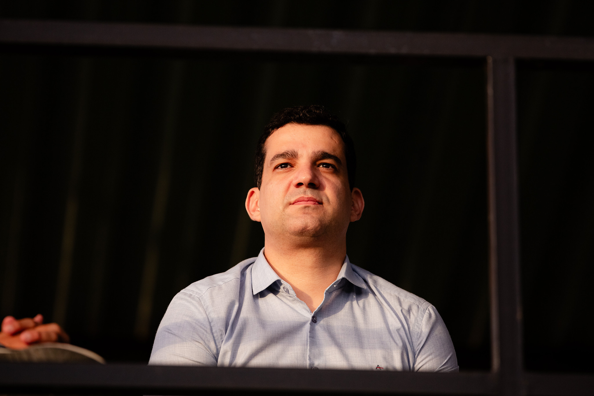 Diretor do Sport vê elenco competitivo, e reforça equilíbrio financeiro na janela de julho: “Não podemos ser imprudentes”