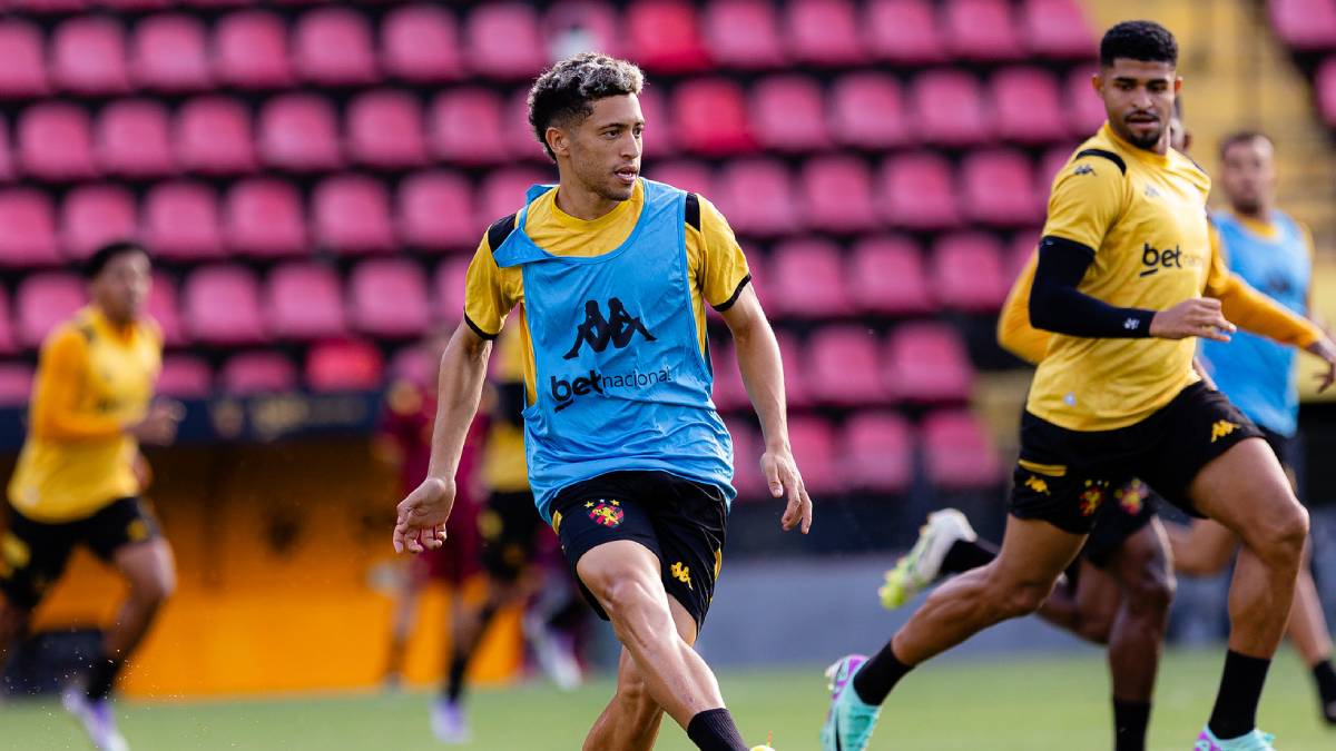 Recuperado da lesão, Marlon Douglas volta aos treinos e pode reforçar o Sport contra o Athletic-MG