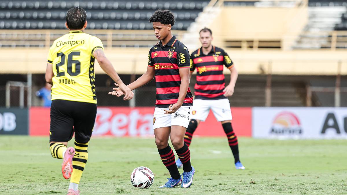 CEO do Sport admite necessidade de vender Zé Lucas: “Chegando uma proposta boa, não iremos segurar”