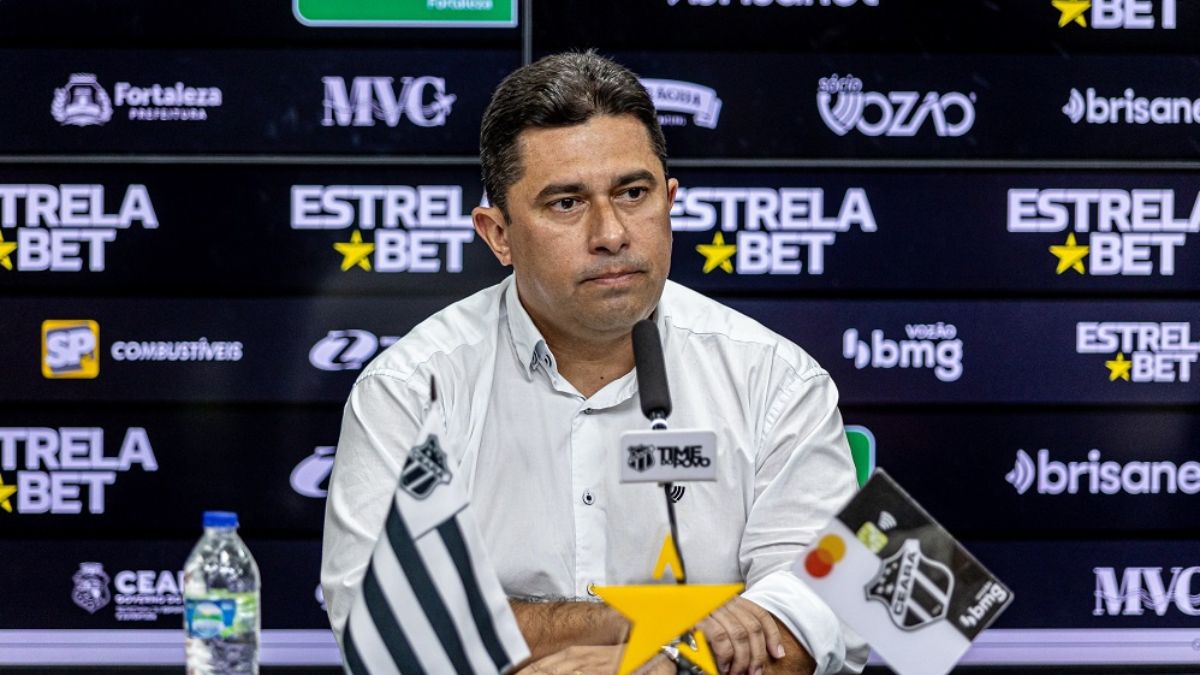 Presidente do Ceará cita problemas na política do time: “Estão fazendo algo contra o clube”