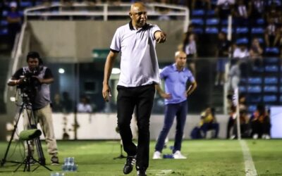 Interino do Ceará, Batatais torce para clube tomar melhor decisão sobre comando técnico: “Minha vaidade é zero”