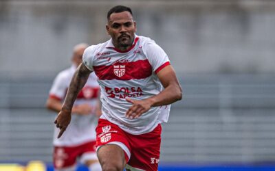 Artilheiro da Série B, Mikael despista sobre sondagens para sair do CRB