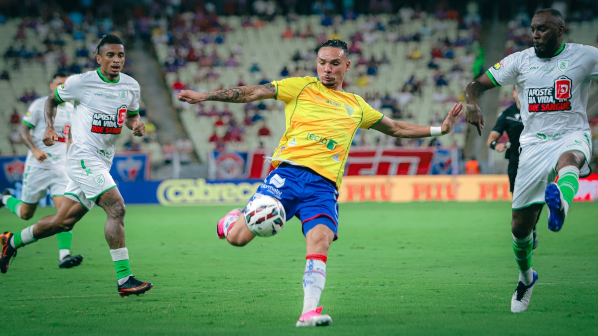 Em mais uma atuação ruim, Fortaleza perde em casa para o lanterna América-MG pela Série B