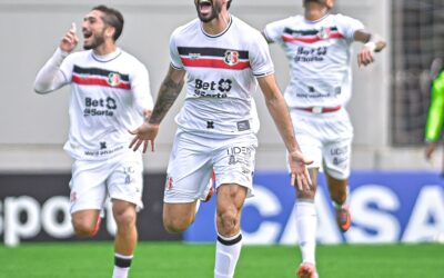 Com gol no último suspiro, Santa Cruz vence Brusque fora de casa pela Série C