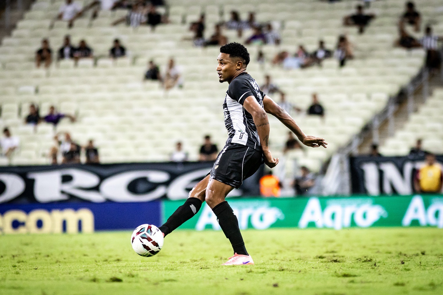 Ceará recebe compensação financeira e rescinde contrato de Fernandinho