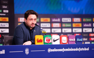Arthur Elias fala em xenofobia da arbitragem em jogo da seleção feminina: “O que aconteceu foi sujo”