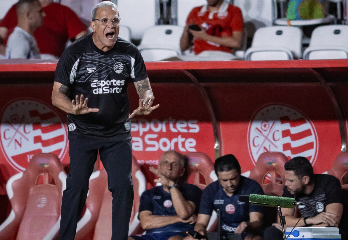 Hélio dos Anjos - Treinador - Náutico