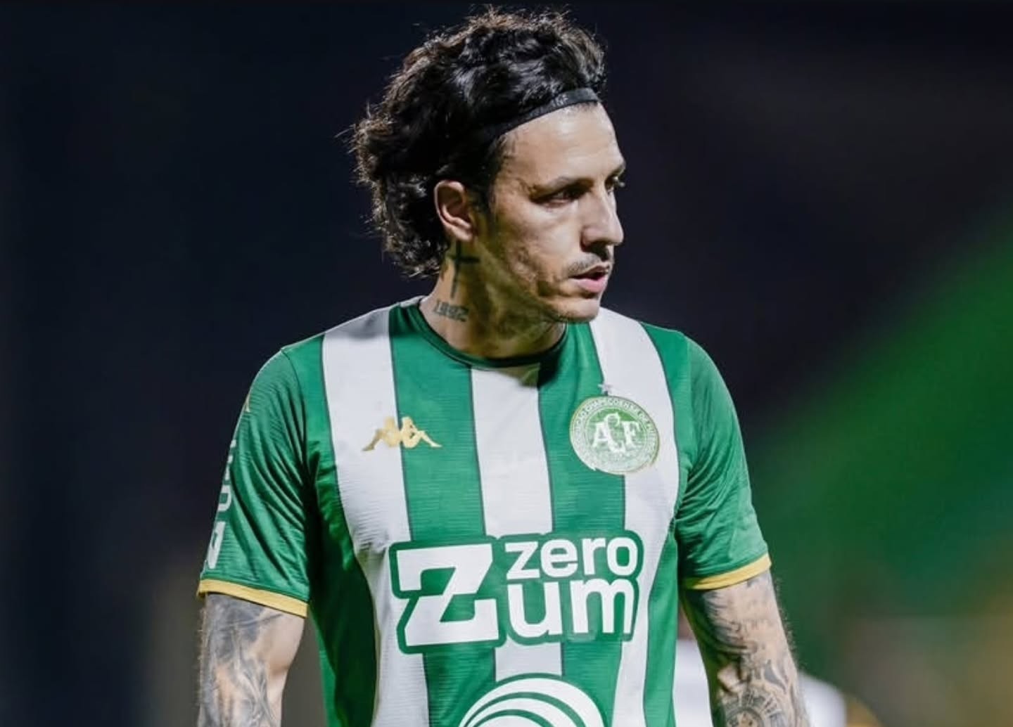 Náutico encaminha contratação de Jean Carlos