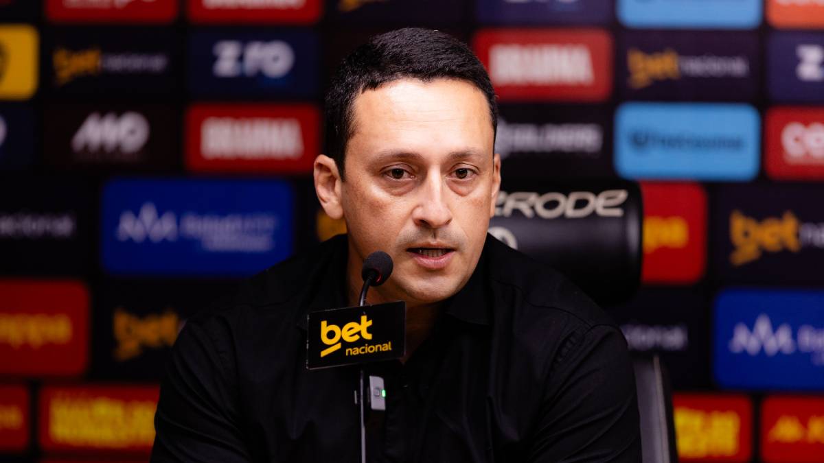 Ítalo Rodrigues avalia departamento de futebol, defende gestão e destaca reestruturação do Sport: “Vai muito além do resultado”