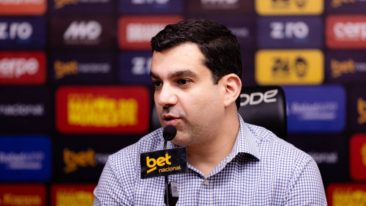Diretor do Sport prega responsabilidade financeira e detalha estratégia na janela: “Temos cerca de 30 atletas monitorados”