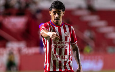 Após faltar treino no Náutico, Dodô se apresenta no CT Wilson Campos e tem futuro incerto no clube