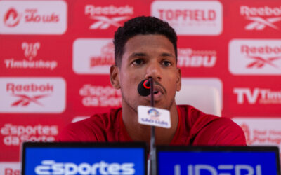 Kauã Maranhão celebra boa fase pelo Náutico após empréstimo na Série D: “Voltei mais cascudo para o clube”