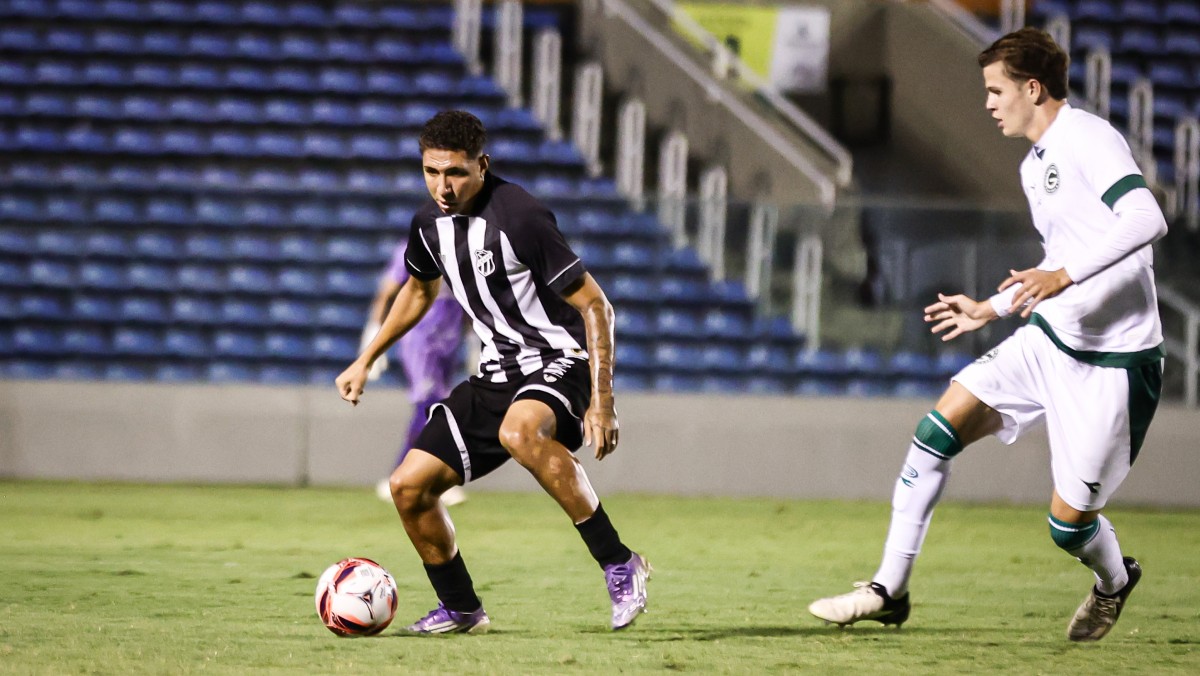 Após 26 cobranças de pênalti, Ceará perde para o Goiás e fica com o vice do Brasileirão Série B Sub-20 1 Ceará perde nos pênaltis para o Goiás e é vice do Brasileirão Série B Sub-20