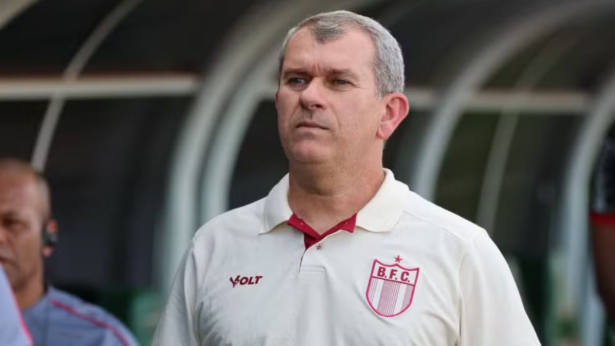 Técnico do Botafogo-SP assume que foi surpreendido por mudanças promovidas pelo interino do Fortaleza