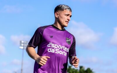Ceará anuncia o atacante uruguaio Nico Ferreira