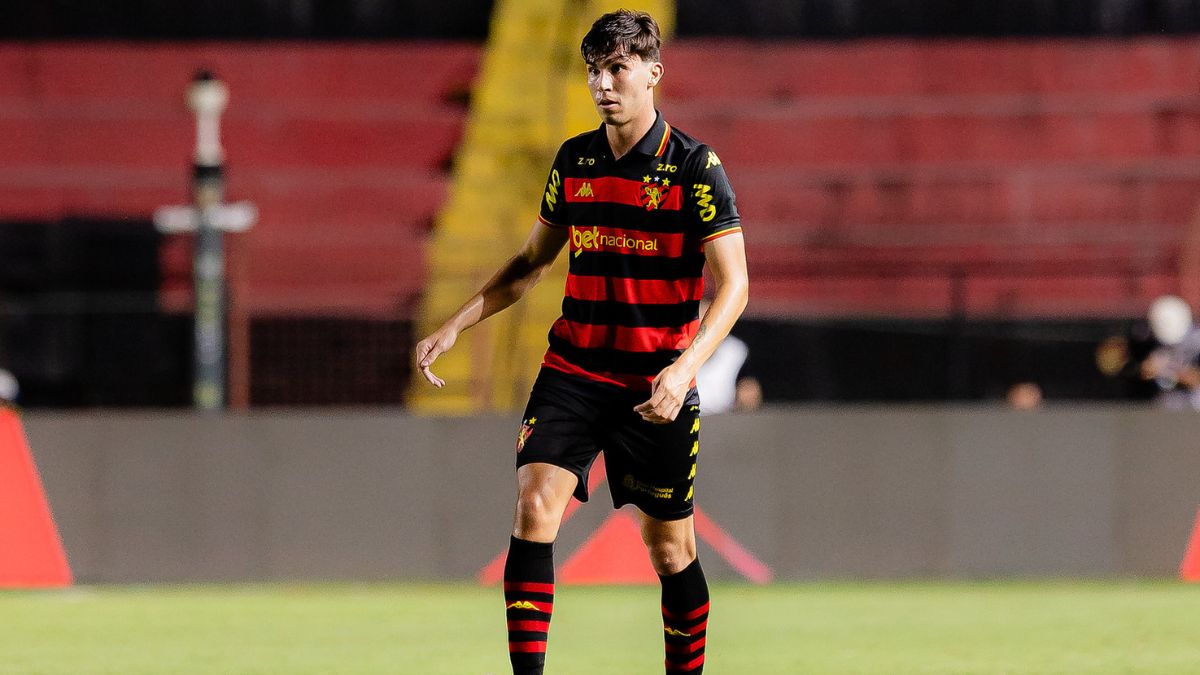 Meio-campista do Sport tem lesão detectada e vira desfalque na Série B