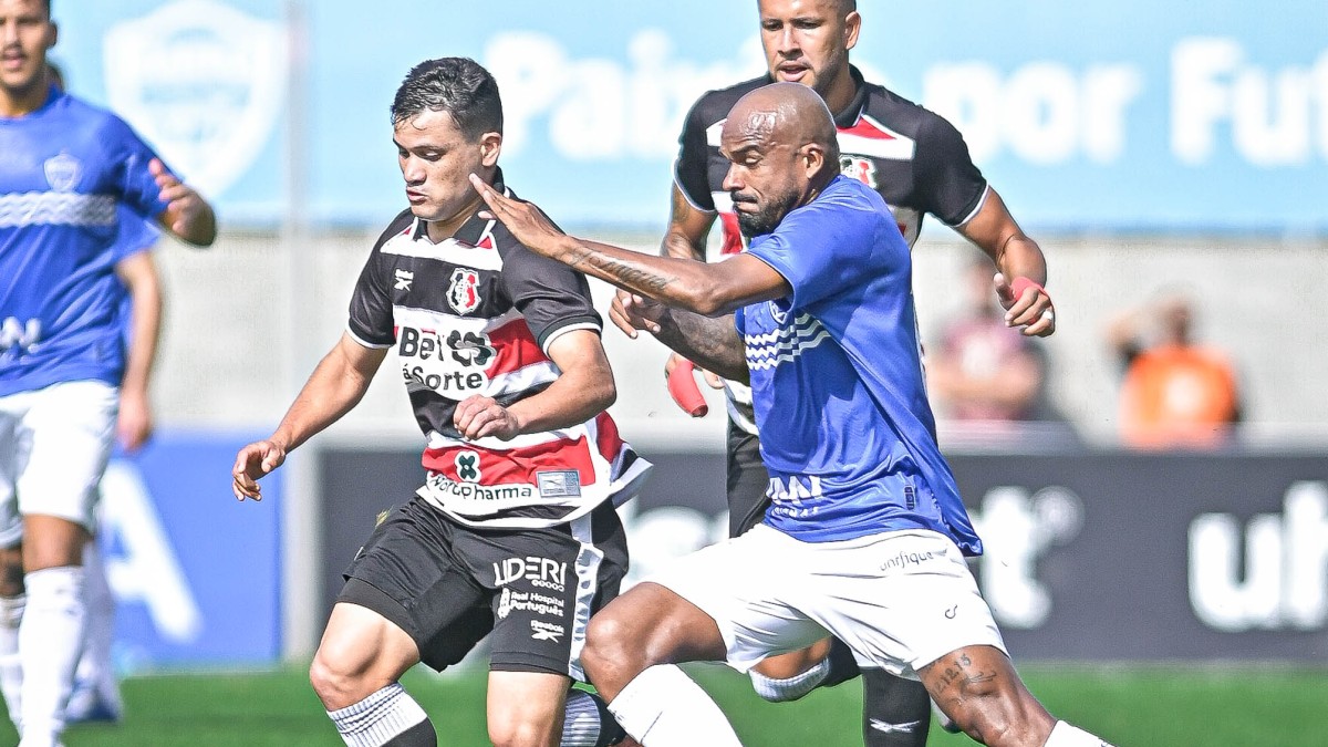Fora de casa, Santa Cruz ganha do Barra-SC e emenda a 3ª vitória seguida na Série C