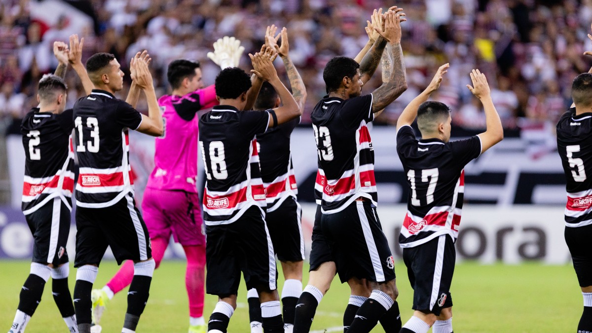 Santa Cruz volta a vencer três partidas seguidas após mais de um ano