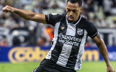 Ceará anuncia rescisão de contrato com o lateral-direito Alex Silva