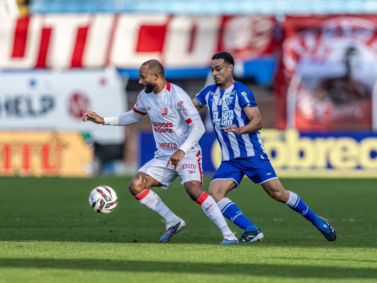 Náutico perde para o Avaí na Ressacada e amplia jejum para sete jogos sem vencer na Série B 1 Avaí x Náutico - Série B 2026