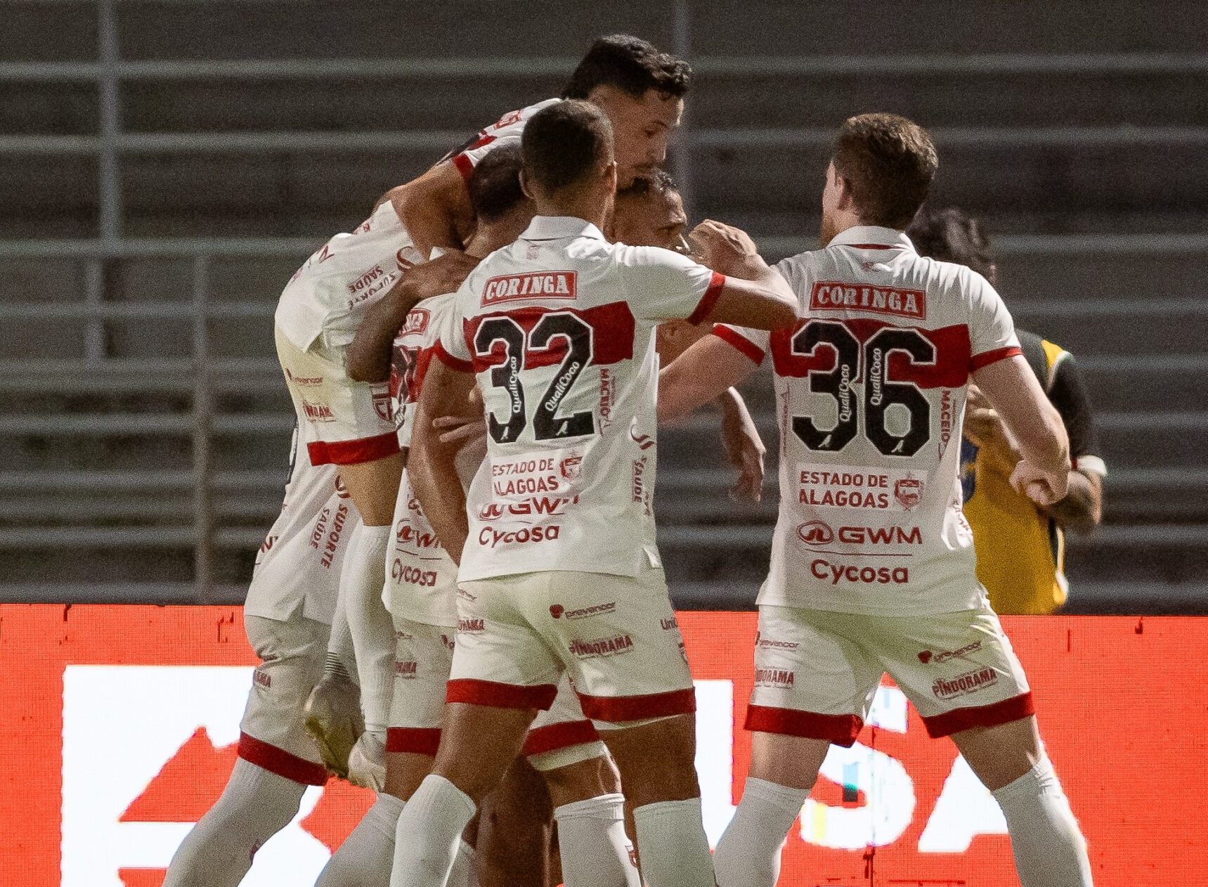 CRB vence o Náutico e encerra jejum no Rei Pelé; Timbu fica a três pontos do Z-4
