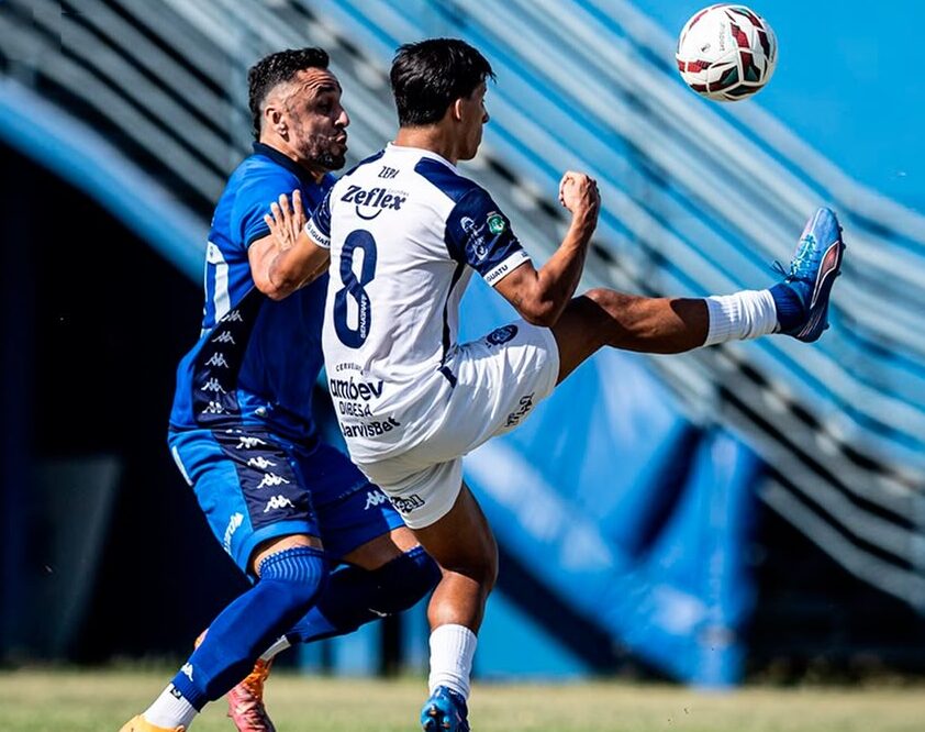 Série D: ASA vence com gol no último lance, Iguatu arranca empate e Treze perde jogo de ida das oitavas de final 2 Iguatu buscou empate contra o Nacional-AM - Foto: Reprodução/Redes Sociais