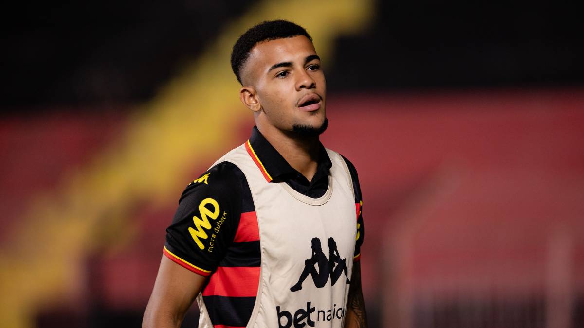Fluminense faz proposta por Arthur Maron, jovem atacante do Sport; veja detalhes