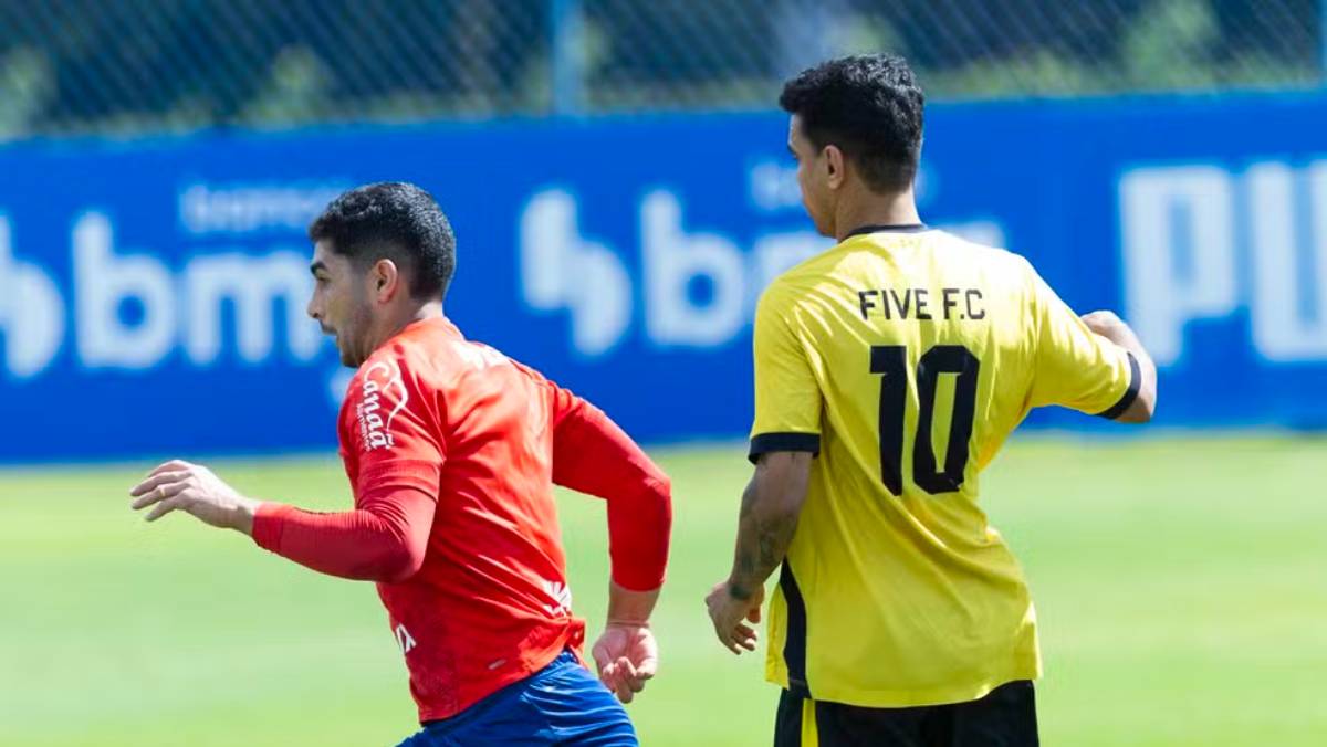 Reservas do Bahia batem o Five FC em jogo-treino; titulares realizam atividades técnicas