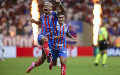 Erick Pulga encerra seca sem gols, marca dois e Bahia vence o Internacional na Arena Fonte Nova