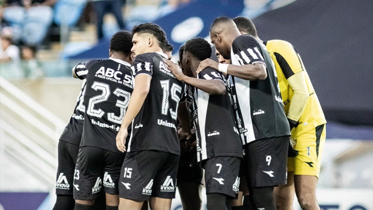 ABC sai na frente, cede empate ao Uberlândia e é eliminado na semifinal da Série D