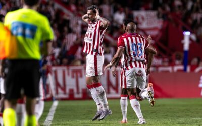 De virada, Náutico bate o Athletic-MG, chega ao 7º jogo sem perder na Série B e se afasta do Z-4