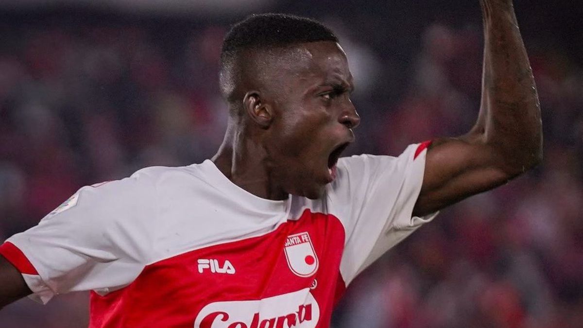 Ceará está próximo de anunciar a contratação do volante Ewil Murillo, do Santa Fe-COL