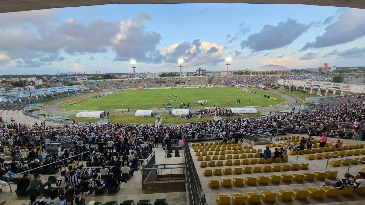 Estádio Almeidão na partida entre Botafogo-PB x Santa Cruz pela Série C 2026