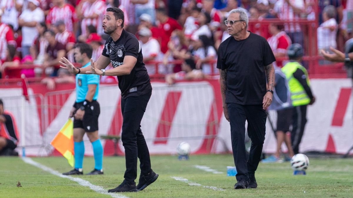 Náutico deve ter novidade no meio-campo diante da Ponte Preta