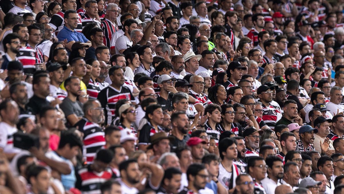 Torcida do Santa Cruz - Arena de Pernambuco