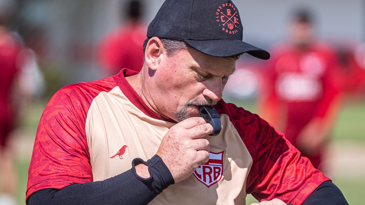 Fábio Matias tem o melhor início de trabalho de um técnico do CRB em 9 anos