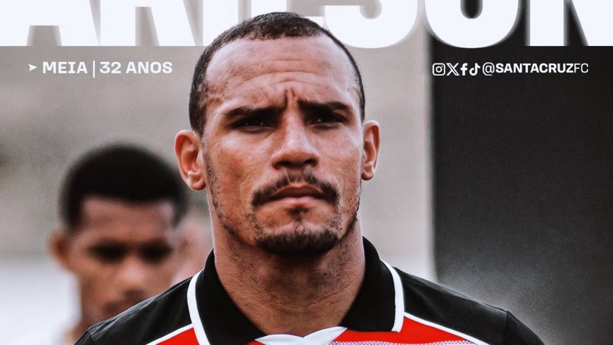 Santa Cruz oficializa contratação do volante Arilson para sequência da temporada