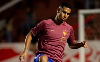 Volante do Fortaleza projeta foco para decisão contra o Palmeiras na Copa do Brasil: “Uma partida pode mudar tudo”