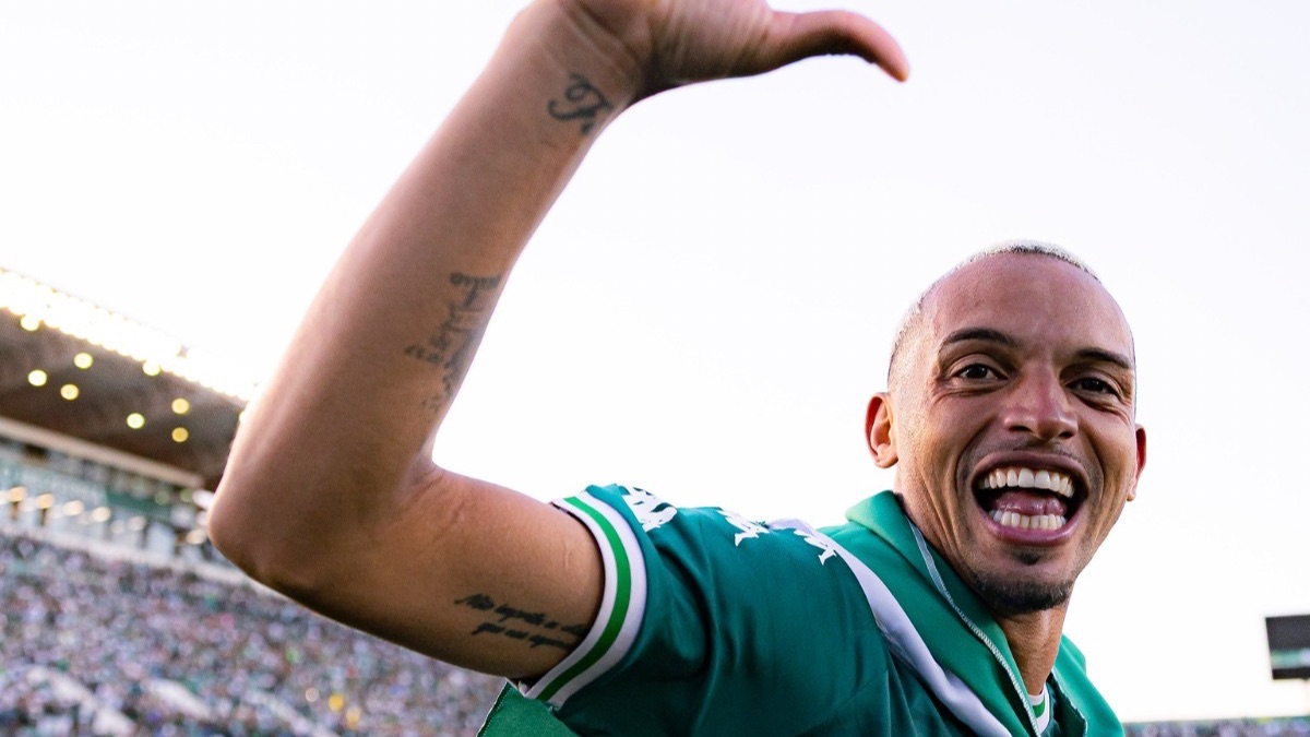 Técnico do Náutico diz que “perdeu” acerto com artilheiro da Série D após propostas melhores de Sport e Goiás 1 Clemente - Gama - Náutico
