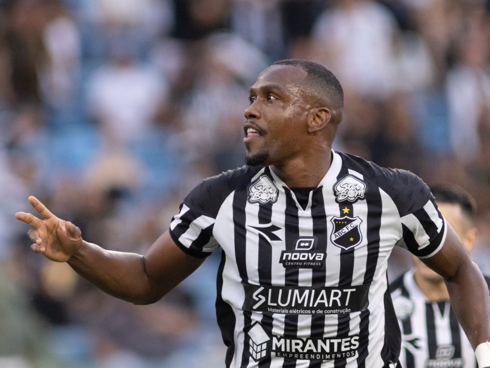 Igor Bahia e Wellington Reis desfalcam o ABC no jogo decisivo contra o Nacional-AM