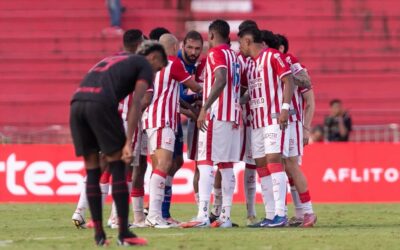 Náutico fica no empate com o Atlético-GO nos Aflitos e permanece próximo do Z-4 da Série B
