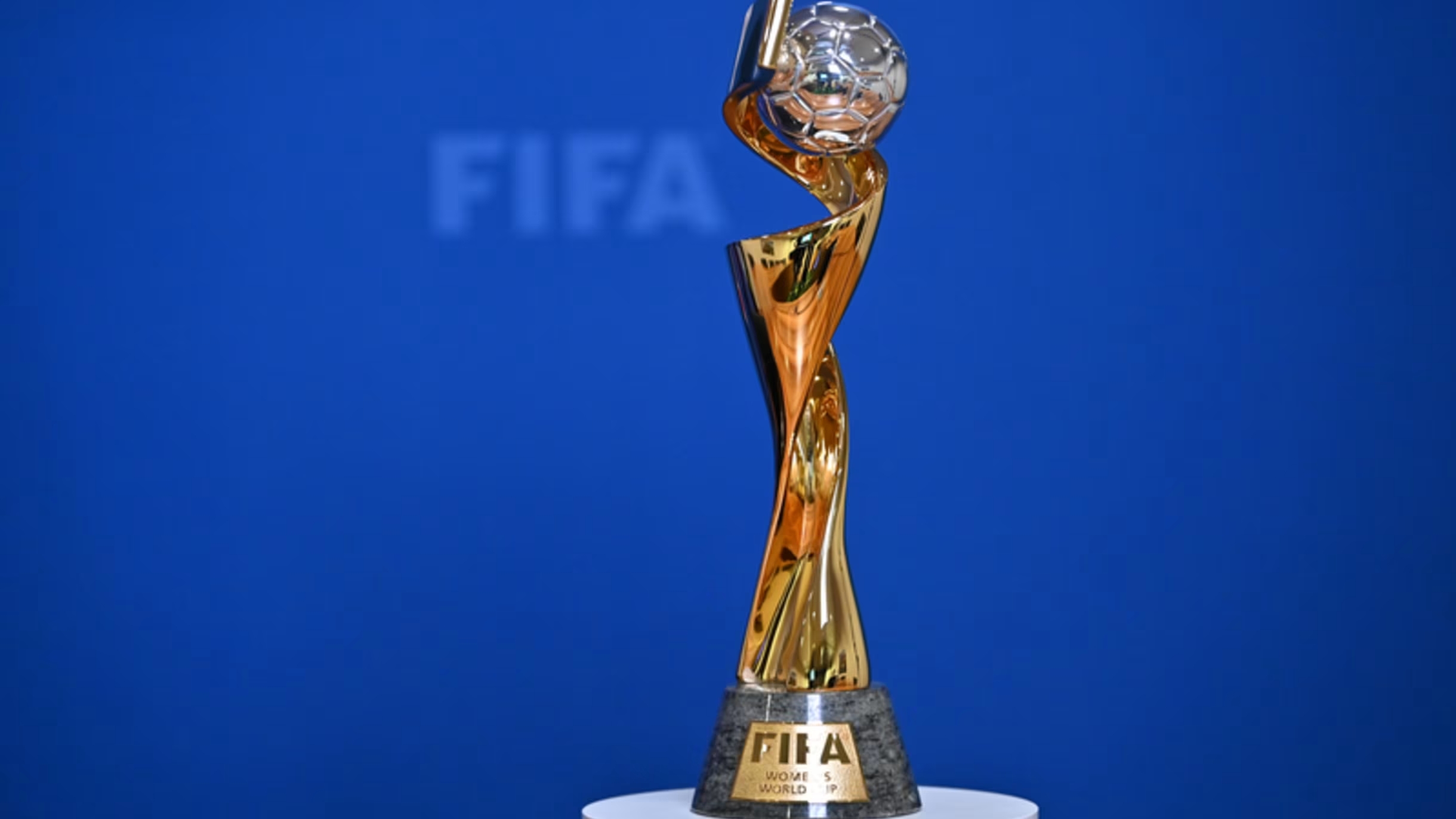 CBF notifica clubes e Copa do Mundo Feminina de 2027 terá “parada obrigatória” no calendário