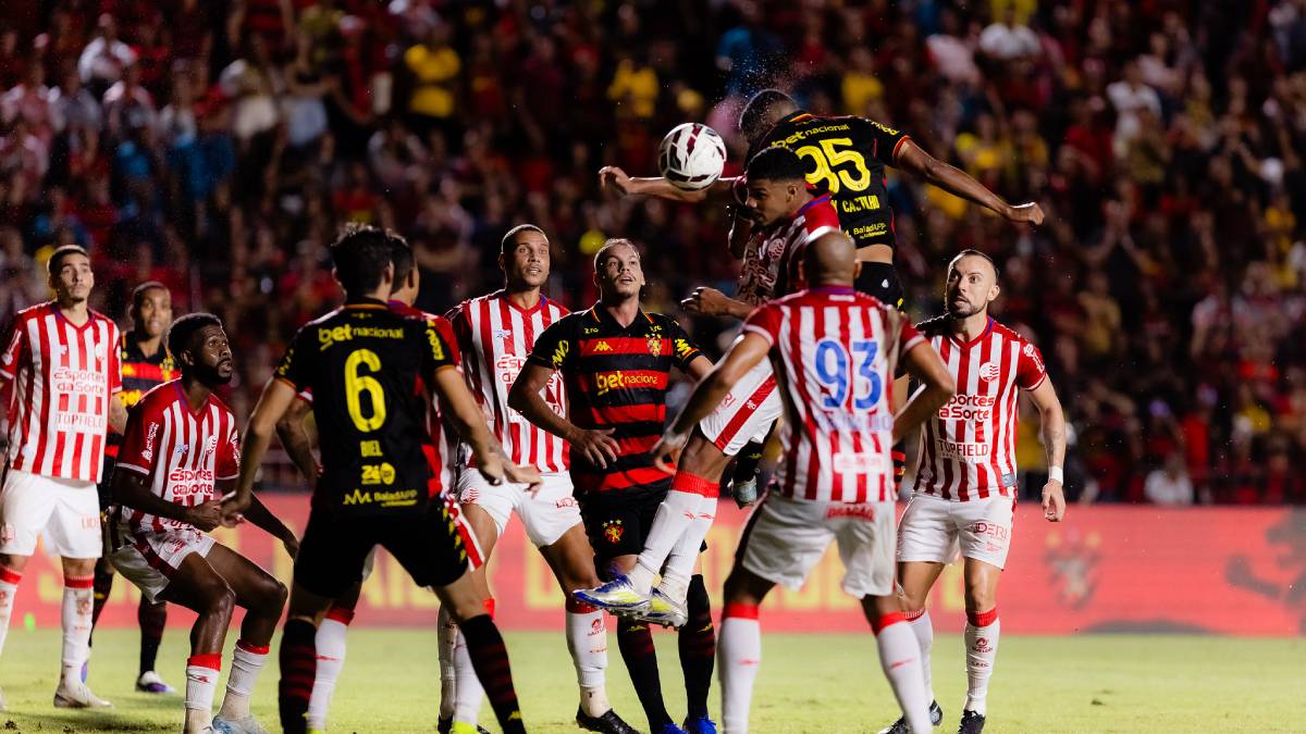 Quatro meses que mudaram tudo: Sport e Náutico chegam diferentes ao Clássico dos Clássicos